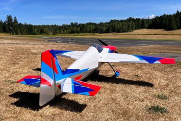 Extremeflight RC 104" Laser Weiss/Blau/Rot/Silber - ARF